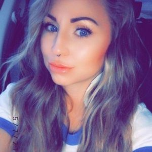 Meet your Posher, Ashlee